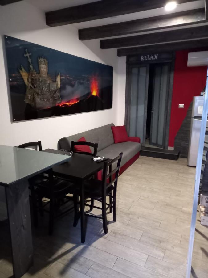 Suite Holiday House Bonaccorso 卡塔尼亚 外观 照片