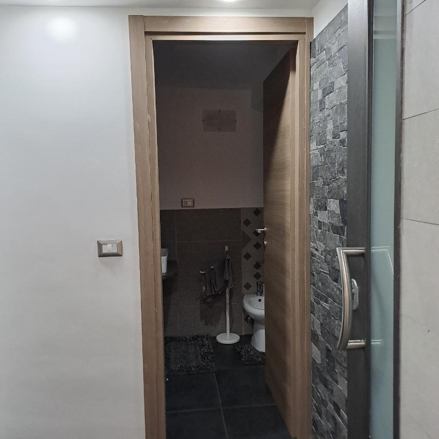 Suite Holiday House Bonaccorso 卡塔尼亚 外观 照片